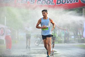 BIB: 
                            <button type="button" onclick="openModal(3664121)" class="btn btn-primary btn-sm float-right btn-popup" data-toggle="modal" data-target=".modal-high-quality">
                        <i class="fas fa-shopping-cart"></i> Add to Cart
                    </button>
                                            <button type="button" onclick="isThisMe(3664121, true)" class="btn btn-success btn-sm float-right btn-popup btn-isme hidden" data-toggle="tooltip" data-placement="bottom" title="นี่คือรูปของคุณใช่ไหม คลิกที่นี่เพื่อเอาเข้าอัลบั้ม">
                        <i class="fas fa-plus"></i> Add to album
                    </button>
                    <button type="button" onclick="isThisMe(3664121, false)" class="btn btn-warning btn-sm float-right btn-popup btn-isnotme hidden">
                        <i class="fas fa-ban"></i> Remove from album
                    </button>