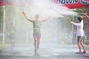 BIB: 1576, 
                            <button type="button" onclick="openModal(3699491)" class="btn btn-primary btn-sm float-right btn-popup" data-toggle="modal" data-target=".modal-high-quality">
                        <i class="fas fa-shopping-cart"></i> Add to Cart
                    </button>
                                            <button type="button" onclick="isThisMe(3699491, true)" class="btn btn-success btn-sm float-right btn-popup btn-isme hidden" data-toggle="tooltip" data-placement="bottom" title="นี่คือรูปของคุณใช่ไหม คลิกที่นี่เพื่อเอาเข้าอัลบั้ม">
                        <i class="fas fa-plus"></i> Add to album
                    </button>
                    <button type="button" onclick="isThisMe(3699491, false)" class="btn btn-warning btn-sm float-right btn-popup btn-isnotme hidden">
                        <i class="fas fa-ban"></i> Remove from album
                    </button>