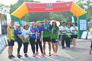 BIB: 
                            <button type="button" onclick="openModal(3732766)" class="btn btn-primary btn-sm float-right btn-popup" data-toggle="modal" data-target=".modal-high-quality">
                        <i class="fas fa-shopping-cart"></i> Add to Cart
                    </button>
                                            <button type="button" onclick="isThisMe(3732766, true)" class="btn btn-success btn-sm float-right btn-popup btn-isme hidden" data-toggle="tooltip" data-placement="bottom" title="นี่คือรูปของคุณใช่ไหม คลิกที่นี่เพื่อเอาเข้าอัลบั้ม">
                        <i class="fas fa-plus"></i> Add to album
                    </button>
                    <button type="button" onclick="isThisMe(3732766, false)" class="btn btn-warning btn-sm float-right btn-popup btn-isnotme hidden">
                        <i class="fas fa-ban"></i> Remove from album
                    </button>