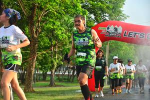 BIB: 2321, 2821
                            <button type="button" onclick="openModal(3754847)" class="btn btn-primary btn-sm float-right btn-popup" data-toggle="modal" data-target=".modal-high-quality">
                        <i class="fas fa-shopping-cart"></i> Add to Cart
                    </button>
                                            <button type="button" onclick="isThisMe(3754847, true)" class="btn btn-success btn-sm float-right btn-popup btn-isme hidden" data-toggle="tooltip" data-placement="bottom" title="นี่คือรูปของคุณใช่ไหม คลิกที่นี่เพื่อเอาเข้าอัลบั้ม">
                        <i class="fas fa-plus"></i> Add to album
                    </button>
                    <button type="button" onclick="isThisMe(3754847, false)" class="btn btn-warning btn-sm float-right btn-popup btn-isnotme hidden">
                        <i class="fas fa-ban"></i> Remove from album
                    </button>