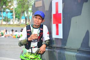 BIB: 1712
                            <button type="button" onclick="openModal(3732305)" class="btn btn-primary btn-sm float-right btn-popup" data-toggle="modal" data-target=".modal-high-quality">
                        <i class="fas fa-shopping-cart"></i> Add to Cart
                    </button>
                                            <button type="button" onclick="isThisMe(3732305, true)" class="btn btn-success btn-sm float-right btn-popup btn-isme hidden" data-toggle="tooltip" data-placement="bottom" title="นี่คือรูปของคุณใช่ไหม คลิกที่นี่เพื่อเอาเข้าอัลบั้ม">
                        <i class="fas fa-plus"></i> Add to album
                    </button>
                    <button type="button" onclick="isThisMe(3732305, false)" class="btn btn-warning btn-sm float-right btn-popup btn-isnotme hidden">
                        <i class="fas fa-ban"></i> Remove from album
                    </button>