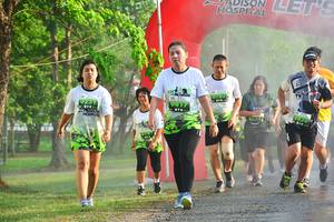 BIB: 627
                            <button type="button" onclick="openModal(3751247)" class="btn btn-primary btn-sm float-right btn-popup" data-toggle="modal" data-target=".modal-high-quality">
                        <i class="fas fa-shopping-cart"></i> Add to Cart
                    </button>
                                            <button type="button" onclick="isThisMe(3751247, true)" class="btn btn-success btn-sm float-right btn-popup btn-isme hidden" data-toggle="tooltip" data-placement="bottom" title="นี่คือรูปของคุณใช่ไหม คลิกที่นี่เพื่อเอาเข้าอัลบั้ม">
                        <i class="fas fa-plus"></i> Add to album
                    </button>
                    <button type="button" onclick="isThisMe(3751247, false)" class="btn btn-warning btn-sm float-right btn-popup btn-isnotme hidden">
                        <i class="fas fa-ban"></i> Remove from album
                    </button>