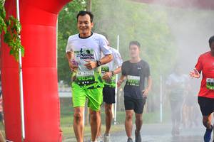 BIB: 54
                            <button type="button" onclick="openModal(3706663)" class="btn btn-primary btn-sm float-right btn-popup" data-toggle="modal" data-target=".modal-high-quality">
                        <i class="fas fa-shopping-cart"></i> Add to Cart
                    </button>
                                            <button type="button" onclick="isThisMe(3706663, true)" class="btn btn-success btn-sm float-right btn-popup btn-isme hidden" data-toggle="tooltip" data-placement="bottom" title="นี่คือรูปของคุณใช่ไหม คลิกที่นี่เพื่อเอาเข้าอัลบั้ม">
                        <i class="fas fa-plus"></i> Add to album
                    </button>
                    <button type="button" onclick="isThisMe(3706663, false)" class="btn btn-warning btn-sm float-right btn-popup btn-isnotme hidden">
                        <i class="fas fa-ban"></i> Remove from album
                    </button>