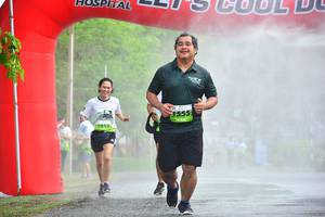 BIB: 1555, 
                            <button type="button" onclick="openModal(3728089)" class="btn btn-primary btn-sm float-right btn-popup" data-toggle="modal" data-target=".modal-high-quality">
                        <i class="fas fa-shopping-cart"></i> Add to Cart
                    </button>
                                            <button type="button" onclick="isThisMe(3728089, true)" class="btn btn-success btn-sm float-right btn-popup btn-isme hidden" data-toggle="tooltip" data-placement="bottom" title="นี่คือรูปของคุณใช่ไหม คลิกที่นี่เพื่อเอาเข้าอัลบั้ม">
                        <i class="fas fa-plus"></i> Add to album
                    </button>
                    <button type="button" onclick="isThisMe(3728089, false)" class="btn btn-warning btn-sm float-right btn-popup btn-isnotme hidden">
                        <i class="fas fa-ban"></i> Remove from album
                    </button>