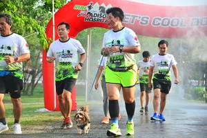 BIB: 
                            <button type="button" onclick="openModal(3752497)" class="btn btn-primary btn-sm float-right btn-popup" data-toggle="modal" data-target=".modal-high-quality">
                        <i class="fas fa-shopping-cart"></i> Add to Cart
                    </button>
                                            <button type="button" onclick="isThisMe(3752497, true)" class="btn btn-success btn-sm float-right btn-popup btn-isme hidden" data-toggle="tooltip" data-placement="bottom" title="นี่คือรูปของคุณใช่ไหม คลิกที่นี่เพื่อเอาเข้าอัลบั้ม">
                        <i class="fas fa-plus"></i> Add to album
                    </button>
                    <button type="button" onclick="isThisMe(3752497, false)" class="btn btn-warning btn-sm float-right btn-popup btn-isnotme hidden">
                        <i class="fas fa-ban"></i> Remove from album
                    </button>