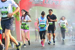 BIB: 2068
                            <button type="button" onclick="openModal(3732534)" class="btn btn-primary btn-sm float-right btn-popup" data-toggle="modal" data-target=".modal-high-quality">
                        <i class="fas fa-shopping-cart"></i> Add to Cart
                    </button>
                                            <button type="button" onclick="isThisMe(3732534, true)" class="btn btn-success btn-sm float-right btn-popup btn-isme hidden" data-toggle="tooltip" data-placement="bottom" title="นี่คือรูปของคุณใช่ไหม คลิกที่นี่เพื่อเอาเข้าอัลบั้ม">
                        <i class="fas fa-plus"></i> Add to album
                    </button>
                    <button type="button" onclick="isThisMe(3732534, false)" class="btn btn-warning btn-sm float-right btn-popup btn-isnotme hidden">
                        <i class="fas fa-ban"></i> Remove from album
                    </button>