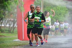 BIB: 2455
                            <button type="button" onclick="openModal(3722899)" class="btn btn-primary btn-sm float-right btn-popup" data-toggle="modal" data-target=".modal-high-quality">
                        <i class="fas fa-shopping-cart"></i> Add to Cart
                    </button>
                                            <button type="button" onclick="isThisMe(3722899, true)" class="btn btn-success btn-sm float-right btn-popup btn-isme hidden" data-toggle="tooltip" data-placement="bottom" title="นี่คือรูปของคุณใช่ไหม คลิกที่นี่เพื่อเอาเข้าอัลบั้ม">
                        <i class="fas fa-plus"></i> Add to album
                    </button>
                    <button type="button" onclick="isThisMe(3722899, false)" class="btn btn-warning btn-sm float-right btn-popup btn-isnotme hidden">
                        <i class="fas fa-ban"></i> Remove from album
                    </button>