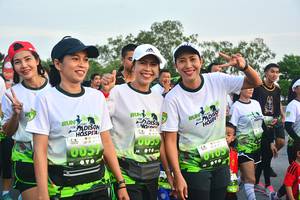 BIB: 0059, 0109
                            <button type="button" onclick="openModal(3655152)" class="btn btn-primary btn-sm float-right btn-popup" data-toggle="modal" data-target=".modal-high-quality">
                        <i class="fas fa-shopping-cart"></i> Add to Cart
                    </button>
                                            <button type="button" onclick="isThisMe(3655152, true)" class="btn btn-success btn-sm float-right btn-popup btn-isme hidden" data-toggle="tooltip" data-placement="bottom" title="นี่คือรูปของคุณใช่ไหม คลิกที่นี่เพื่อเอาเข้าอัลบั้ม">
                        <i class="fas fa-plus"></i> Add to album
                    </button>
                    <button type="button" onclick="isThisMe(3655152, false)" class="btn btn-warning btn-sm float-right btn-popup btn-isnotme hidden">
                        <i class="fas fa-ban"></i> Remove from album
                    </button>