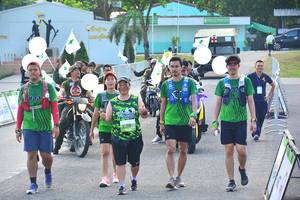 BIB: 2761
                            <button type="button" onclick="openModal(3732562)" class="btn btn-primary btn-sm float-right btn-popup" data-toggle="modal" data-target=".modal-high-quality">
                        <i class="fas fa-shopping-cart"></i> Add to Cart
                    </button>
                                            <button type="button" onclick="isThisMe(3732562, true)" class="btn btn-success btn-sm float-right btn-popup btn-isme hidden" data-toggle="tooltip" data-placement="bottom" title="นี่คือรูปของคุณใช่ไหม คลิกที่นี่เพื่อเอาเข้าอัลบั้ม">
                        <i class="fas fa-plus"></i> Add to album
                    </button>
                    <button type="button" onclick="isThisMe(3732562, false)" class="btn btn-warning btn-sm float-right btn-popup btn-isnotme hidden">
                        <i class="fas fa-ban"></i> Remove from album
                    </button>