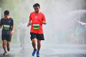 BIB: 1589
                            <button type="button" onclick="openModal(3706694)" class="btn btn-primary btn-sm float-right btn-popup" data-toggle="modal" data-target=".modal-high-quality">
                        <i class="fas fa-shopping-cart"></i> Add to Cart
                    </button>
                                            <button type="button" onclick="isThisMe(3706694, true)" class="btn btn-success btn-sm float-right btn-popup btn-isme hidden" data-toggle="tooltip" data-placement="bottom" title="นี่คือรูปของคุณใช่ไหม คลิกที่นี่เพื่อเอาเข้าอัลบั้ม">
                        <i class="fas fa-plus"></i> Add to album
                    </button>
                    <button type="button" onclick="isThisMe(3706694, false)" class="btn btn-warning btn-sm float-right btn-popup btn-isnotme hidden">
                        <i class="fas fa-ban"></i> Remove from album
                    </button>