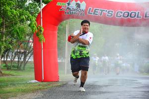 BIB: 2205
                            <button type="button" onclick="openModal(3765516)" class="btn btn-primary btn-sm float-right btn-popup" data-toggle="modal" data-target=".modal-high-quality">
                        <i class="fas fa-shopping-cart"></i> Add to Cart
                    </button>
                                            <button type="button" onclick="isThisMe(3765516, true)" class="btn btn-success btn-sm float-right btn-popup btn-isme hidden" data-toggle="tooltip" data-placement="bottom" title="นี่คือรูปของคุณใช่ไหม คลิกที่นี่เพื่อเอาเข้าอัลบั้ม">
                        <i class="fas fa-plus"></i> Add to album
                    </button>
                    <button type="button" onclick="isThisMe(3765516, false)" class="btn btn-warning btn-sm float-right btn-popup btn-isnotme hidden">
                        <i class="fas fa-ban"></i> Remove from album
                    </button>