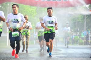 BIB: 1842
                            <button type="button" onclick="openModal(3730458)" class="btn btn-primary btn-sm float-right btn-popup" data-toggle="modal" data-target=".modal-high-quality">
                        <i class="fas fa-shopping-cart"></i> Add to Cart
                    </button>
                                            <button type="button" onclick="isThisMe(3730458, true)" class="btn btn-success btn-sm float-right btn-popup btn-isme hidden" data-toggle="tooltip" data-placement="bottom" title="นี่คือรูปของคุณใช่ไหม คลิกที่นี่เพื่อเอาเข้าอัลบั้ม">
                        <i class="fas fa-plus"></i> Add to album
                    </button>
                    <button type="button" onclick="isThisMe(3730458, false)" class="btn btn-warning btn-sm float-right btn-popup btn-isnotme hidden">
                        <i class="fas fa-ban"></i> Remove from album
                    </button>