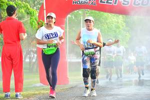 BIB: 934, 932
                            <button type="button" onclick="openModal(3727048)" class="btn btn-primary btn-sm float-right btn-popup" data-toggle="modal" data-target=".modal-high-quality">
                        <i class="fas fa-shopping-cart"></i> Add to Cart
                    </button>
                                            <button type="button" onclick="isThisMe(3727048, true)" class="btn btn-success btn-sm float-right btn-popup btn-isme hidden" data-toggle="tooltip" data-placement="bottom" title="นี่คือรูปของคุณใช่ไหม คลิกที่นี่เพื่อเอาเข้าอัลบั้ม">
                        <i class="fas fa-plus"></i> Add to album
                    </button>
                    <button type="button" onclick="isThisMe(3727048, false)" class="btn btn-warning btn-sm float-right btn-popup btn-isnotme hidden">
                        <i class="fas fa-ban"></i> Remove from album
                    </button>