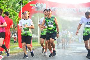 BIB: 2603
                            <button type="button" onclick="openModal(3732991)" class="btn btn-primary btn-sm float-right btn-popup" data-toggle="modal" data-target=".modal-high-quality">
                        <i class="fas fa-shopping-cart"></i> Add to Cart
                    </button>
                                            <button type="button" onclick="isThisMe(3732991, true)" class="btn btn-success btn-sm float-right btn-popup btn-isme hidden" data-toggle="tooltip" data-placement="bottom" title="นี่คือรูปของคุณใช่ไหม คลิกที่นี่เพื่อเอาเข้าอัลบั้ม">
                        <i class="fas fa-plus"></i> Add to album
                    </button>
                    <button type="button" onclick="isThisMe(3732991, false)" class="btn btn-warning btn-sm float-right btn-popup btn-isnotme hidden">
                        <i class="fas fa-ban"></i> Remove from album
                    </button>