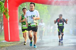 BIB: 2475
                            <button type="button" onclick="openModal(3717328)" class="btn btn-primary btn-sm float-right btn-popup" data-toggle="modal" data-target=".modal-high-quality">
                        <i class="fas fa-shopping-cart"></i> Add to Cart
                    </button>
                                            <button type="button" onclick="isThisMe(3717328, true)" class="btn btn-success btn-sm float-right btn-popup btn-isme hidden" data-toggle="tooltip" data-placement="bottom" title="นี่คือรูปของคุณใช่ไหม คลิกที่นี่เพื่อเอาเข้าอัลบั้ม">
                        <i class="fas fa-plus"></i> Add to album
                    </button>
                    <button type="button" onclick="isThisMe(3717328, false)" class="btn btn-warning btn-sm float-right btn-popup btn-isnotme hidden">
                        <i class="fas fa-ban"></i> Remove from album
                    </button>