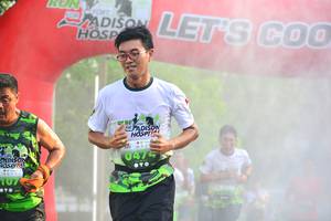 BIB: 047, 103
                            <button type="button" onclick="openModal(3706653)" class="btn btn-primary btn-sm float-right btn-popup" data-toggle="modal" data-target=".modal-high-quality">
                        <i class="fas fa-shopping-cart"></i> Add to Cart
                    </button>
                                            <button type="button" onclick="isThisMe(3706653, true)" class="btn btn-success btn-sm float-right btn-popup btn-isme hidden" data-toggle="tooltip" data-placement="bottom" title="นี่คือรูปของคุณใช่ไหม คลิกที่นี่เพื่อเอาเข้าอัลบั้ม">
                        <i class="fas fa-plus"></i> Add to album
                    </button>
                    <button type="button" onclick="isThisMe(3706653, false)" class="btn btn-warning btn-sm float-right btn-popup btn-isnotme hidden">
                        <i class="fas fa-ban"></i> Remove from album
                    </button>