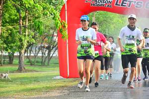 BIB: 699
                            <button type="button" onclick="openModal(3754271)" class="btn btn-primary btn-sm float-right btn-popup" data-toggle="modal" data-target=".modal-high-quality">
                        <i class="fas fa-shopping-cart"></i> Add to Cart
                    </button>
                                            <button type="button" onclick="isThisMe(3754271, true)" class="btn btn-success btn-sm float-right btn-popup btn-isme hidden" data-toggle="tooltip" data-placement="bottom" title="นี่คือรูปของคุณใช่ไหม คลิกที่นี่เพื่อเอาเข้าอัลบั้ม">
                        <i class="fas fa-plus"></i> Add to album
                    </button>
                    <button type="button" onclick="isThisMe(3754271, false)" class="btn btn-warning btn-sm float-right btn-popup btn-isnotme hidden">
                        <i class="fas fa-ban"></i> Remove from album
                    </button>