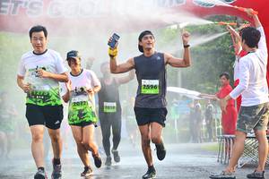 BIB: 2596, 2072, 2510
                            <button type="button" onclick="openModal(3723173)" class="btn btn-primary btn-sm float-right btn-popup" data-toggle="modal" data-target=".modal-high-quality">
                        <i class="fas fa-shopping-cart"></i> Add to Cart
                    </button>
                                            <button type="button" onclick="isThisMe(3723173, true)" class="btn btn-success btn-sm float-right btn-popup btn-isme hidden" data-toggle="tooltip" data-placement="bottom" title="นี่คือรูปของคุณใช่ไหม คลิกที่นี่เพื่อเอาเข้าอัลบั้ม">
                        <i class="fas fa-plus"></i> Add to album
                    </button>
                    <button type="button" onclick="isThisMe(3723173, false)" class="btn btn-warning btn-sm float-right btn-popup btn-isnotme hidden">
                        <i class="fas fa-ban"></i> Remove from album
                    </button>