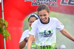 BIB: 1612
                            <button type="button" onclick="openModal(3727145)" class="btn btn-primary btn-sm float-right btn-popup" data-toggle="modal" data-target=".modal-high-quality">
                        <i class="fas fa-shopping-cart"></i> Add to Cart
                    </button>
                                            <button type="button" onclick="isThisMe(3727145, true)" class="btn btn-success btn-sm float-right btn-popup btn-isme hidden" data-toggle="tooltip" data-placement="bottom" title="นี่คือรูปของคุณใช่ไหม คลิกที่นี่เพื่อเอาเข้าอัลบั้ม">
                        <i class="fas fa-plus"></i> Add to album
                    </button>
                    <button type="button" onclick="isThisMe(3727145, false)" class="btn btn-warning btn-sm float-right btn-popup btn-isnotme hidden">
                        <i class="fas fa-ban"></i> Remove from album
                    </button>