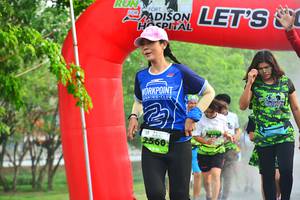 BIB: 2560, 
                            <button type="button" onclick="openModal(3774496)" class="btn btn-primary btn-sm float-right btn-popup" data-toggle="modal" data-target=".modal-high-quality">
                        <i class="fas fa-shopping-cart"></i> Add to Cart
                    </button>
                                            <button type="button" onclick="isThisMe(3774496, true)" class="btn btn-success btn-sm float-right btn-popup btn-isme hidden" data-toggle="tooltip" data-placement="bottom" title="นี่คือรูปของคุณใช่ไหม คลิกที่นี่เพื่อเอาเข้าอัลบั้ม">
                        <i class="fas fa-plus"></i> Add to album
                    </button>
                    <button type="button" onclick="isThisMe(3774496, false)" class="btn btn-warning btn-sm float-right btn-popup btn-isnotme hidden">
                        <i class="fas fa-ban"></i> Remove from album
                    </button>