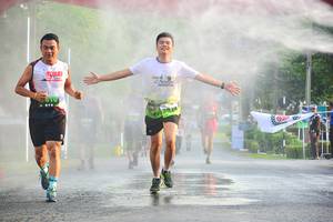 BIB: 918, 2020
                            <button type="button" onclick="openModal(3688484)" class="btn btn-primary btn-sm float-right btn-popup" data-toggle="modal" data-target=".modal-high-quality">
                        <i class="fas fa-shopping-cart"></i> Add to Cart
                    </button>
                                            <button type="button" onclick="isThisMe(3688484, true)" class="btn btn-success btn-sm float-right btn-popup btn-isme hidden" data-toggle="tooltip" data-placement="bottom" title="นี่คือรูปของคุณใช่ไหม คลิกที่นี่เพื่อเอาเข้าอัลบั้ม">
                        <i class="fas fa-plus"></i> Add to album
                    </button>
                    <button type="button" onclick="isThisMe(3688484, false)" class="btn btn-warning btn-sm float-right btn-popup btn-isnotme hidden">
                        <i class="fas fa-ban"></i> Remove from album
                    </button>