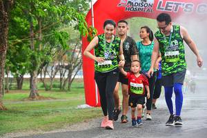 BIB: 2354, 2632
                            <button type="button" onclick="openModal(3722847)" class="btn btn-primary btn-sm float-right btn-popup" data-toggle="modal" data-target=".modal-high-quality">
                        <i class="fas fa-shopping-cart"></i> Add to Cart
                    </button>
                                            <button type="button" onclick="isThisMe(3722847, true)" class="btn btn-success btn-sm float-right btn-popup btn-isme hidden" data-toggle="tooltip" data-placement="bottom" title="นี่คือรูปของคุณใช่ไหม คลิกที่นี่เพื่อเอาเข้าอัลบั้ม">
                        <i class="fas fa-plus"></i> Add to album
                    </button>
                    <button type="button" onclick="isThisMe(3722847, false)" class="btn btn-warning btn-sm float-right btn-popup btn-isnotme hidden">
                        <i class="fas fa-ban"></i> Remove from album
                    </button>