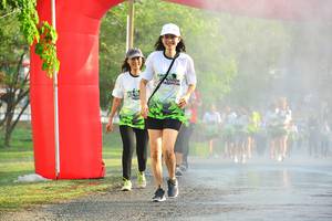 BIB: 
                            <button type="button" onclick="openModal(3770204)" class="btn btn-primary btn-sm float-right btn-popup" data-toggle="modal" data-target=".modal-high-quality">
                        <i class="fas fa-shopping-cart"></i> Add to Cart
                    </button>
                                            <button type="button" onclick="isThisMe(3770204, true)" class="btn btn-success btn-sm float-right btn-popup btn-isme hidden" data-toggle="tooltip" data-placement="bottom" title="นี่คือรูปของคุณใช่ไหม คลิกที่นี่เพื่อเอาเข้าอัลบั้ม">
                        <i class="fas fa-plus"></i> Add to album
                    </button>
                    <button type="button" onclick="isThisMe(3770204, false)" class="btn btn-warning btn-sm float-right btn-popup btn-isnotme hidden">
                        <i class="fas fa-ban"></i> Remove from album
                    </button>