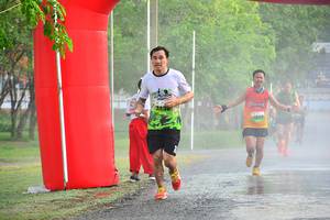 BIB: 2138
                            <button type="button" onclick="openModal(3671511)" class="btn btn-primary btn-sm float-right btn-popup" data-toggle="modal" data-target=".modal-high-quality">
                        <i class="fas fa-shopping-cart"></i> Add to Cart
                    </button>
                                            <button type="button" onclick="isThisMe(3671511, true)" class="btn btn-success btn-sm float-right btn-popup btn-isme hidden" data-toggle="tooltip" data-placement="bottom" title="นี่คือรูปของคุณใช่ไหม คลิกที่นี่เพื่อเอาเข้าอัลบั้ม">
                        <i class="fas fa-plus"></i> Add to album
                    </button>
                    <button type="button" onclick="isThisMe(3671511, false)" class="btn btn-warning btn-sm float-right btn-popup btn-isnotme hidden">
                        <i class="fas fa-ban"></i> Remove from album
                    </button>