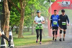 BIB: 2551, 2552
                            <button type="button" onclick="openModal(3750922)" class="btn btn-primary btn-sm float-right btn-popup" data-toggle="modal" data-target=".modal-high-quality">
                        <i class="fas fa-shopping-cart"></i> Add to Cart
                    </button>
                                            <button type="button" onclick="isThisMe(3750922, true)" class="btn btn-success btn-sm float-right btn-popup btn-isme hidden" data-toggle="tooltip" data-placement="bottom" title="นี่คือรูปของคุณใช่ไหม คลิกที่นี่เพื่อเอาเข้าอัลบั้ม">
                        <i class="fas fa-plus"></i> Add to album
                    </button>
                    <button type="button" onclick="isThisMe(3750922, false)" class="btn btn-warning btn-sm float-right btn-popup btn-isnotme hidden">
                        <i class="fas fa-ban"></i> Remove from album
                    </button>