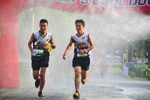 BIB: 1127
                            <button type="button" onclick="openModal(3687833)" class="btn btn-primary btn-sm float-right btn-popup" data-toggle="modal" data-target=".modal-high-quality">
                        <i class="fas fa-shopping-cart"></i> Add to Cart
                    </button>
                                            <button type="button" onclick="isThisMe(3687833, true)" class="btn btn-success btn-sm float-right btn-popup btn-isme hidden" data-toggle="tooltip" data-placement="bottom" title="นี่คือรูปของคุณใช่ไหม คลิกที่นี่เพื่อเอาเข้าอัลบั้ม">
                        <i class="fas fa-plus"></i> Add to album
                    </button>
                    <button type="button" onclick="isThisMe(3687833, false)" class="btn btn-warning btn-sm float-right btn-popup btn-isnotme hidden">
                        <i class="fas fa-ban"></i> Remove from album
                    </button>