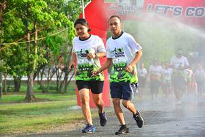 BIB: 1143, 1146
                            <button type="button" onclick="openModal(3748038)" class="btn btn-primary btn-sm float-right btn-popup" data-toggle="modal" data-target=".modal-high-quality">
                        <i class="fas fa-shopping-cart"></i> Add to Cart
                    </button>
                                            <button type="button" onclick="isThisMe(3748038, true)" class="btn btn-success btn-sm float-right btn-popup btn-isme hidden" data-toggle="tooltip" data-placement="bottom" title="นี่คือรูปของคุณใช่ไหม คลิกที่นี่เพื่อเอาเข้าอัลบั้ม">
                        <i class="fas fa-plus"></i> Add to album
                    </button>
                    <button type="button" onclick="isThisMe(3748038, false)" class="btn btn-warning btn-sm float-right btn-popup btn-isnotme hidden">
                        <i class="fas fa-ban"></i> Remove from album
                    </button>