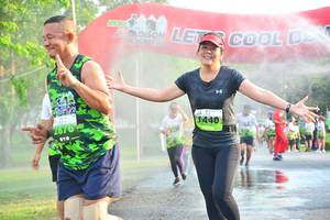 BIB: 476, 440
                            <button type="button" onclick="openModal(3745602)" class="btn btn-primary btn-sm float-right btn-popup" data-toggle="modal" data-target=".modal-high-quality">
                        <i class="fas fa-shopping-cart"></i> Add to Cart
                    </button>
                                            <button type="button" onclick="isThisMe(3745602, true)" class="btn btn-success btn-sm float-right btn-popup btn-isme hidden" data-toggle="tooltip" data-placement="bottom" title="นี่คือรูปของคุณใช่ไหม คลิกที่นี่เพื่อเอาเข้าอัลบั้ม">
                        <i class="fas fa-plus"></i> Add to album
                    </button>
                    <button type="button" onclick="isThisMe(3745602, false)" class="btn btn-warning btn-sm float-right btn-popup btn-isnotme hidden">
                        <i class="fas fa-ban"></i> Remove from album
                    </button>