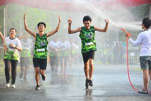 BIB: 2542
                            <button type="button" onclick="openModal(3759992)" class="btn btn-primary btn-sm float-right btn-popup" data-toggle="modal" data-target=".modal-high-quality">
                        <i class="fas fa-shopping-cart"></i> Add to Cart
                    </button>
                                            <button type="button" onclick="isThisMe(3759992, true)" class="btn btn-success btn-sm float-right btn-popup btn-isme hidden" data-toggle="tooltip" data-placement="bottom" title="นี่คือรูปของคุณใช่ไหม คลิกที่นี่เพื่อเอาเข้าอัลบั้ม">
                        <i class="fas fa-plus"></i> Add to album
                    </button>
                    <button type="button" onclick="isThisMe(3759992, false)" class="btn btn-warning btn-sm float-right btn-popup btn-isnotme hidden">
                        <i class="fas fa-ban"></i> Remove from album
                    </button>