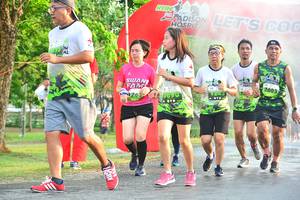 BIB: 2603
                            <button type="button" onclick="openModal(3733005)" class="btn btn-primary btn-sm float-right btn-popup" data-toggle="modal" data-target=".modal-high-quality">
                        <i class="fas fa-shopping-cart"></i> Add to Cart
                    </button>
                                            <button type="button" onclick="isThisMe(3733005, true)" class="btn btn-success btn-sm float-right btn-popup btn-isme hidden" data-toggle="tooltip" data-placement="bottom" title="นี่คือรูปของคุณใช่ไหม คลิกที่นี่เพื่อเอาเข้าอัลบั้ม">
                        <i class="fas fa-plus"></i> Add to album
                    </button>
                    <button type="button" onclick="isThisMe(3733005, false)" class="btn btn-warning btn-sm float-right btn-popup btn-isnotme hidden">
                        <i class="fas fa-ban"></i> Remove from album
                    </button>