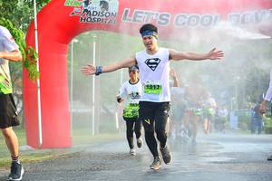 BIB: 1512
                            <button type="button" onclick="openModal(3732498)" class="btn btn-primary btn-sm float-right btn-popup" data-toggle="modal" data-target=".modal-high-quality">
                        <i class="fas fa-shopping-cart"></i> Add to Cart
                    </button>
                                            <button type="button" onclick="isThisMe(3732498, true)" class="btn btn-success btn-sm float-right btn-popup btn-isme hidden" data-toggle="tooltip" data-placement="bottom" title="นี่คือรูปของคุณใช่ไหม คลิกที่นี่เพื่อเอาเข้าอัลบั้ม">
                        <i class="fas fa-plus"></i> Add to album
                    </button>
                    <button type="button" onclick="isThisMe(3732498, false)" class="btn btn-warning btn-sm float-right btn-popup btn-isnotme hidden">
                        <i class="fas fa-ban"></i> Remove from album
                    </button>