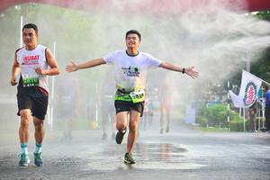 BIB: 202
                            <button type="button" onclick="openModal(3688483)" class="btn btn-primary btn-sm float-right btn-popup" data-toggle="modal" data-target=".modal-high-quality">
                        <i class="fas fa-shopping-cart"></i> Add to Cart
                    </button>
                                            <button type="button" onclick="isThisMe(3688483, true)" class="btn btn-success btn-sm float-right btn-popup btn-isme hidden" data-toggle="tooltip" data-placement="bottom" title="นี่คือรูปของคุณใช่ไหม คลิกที่นี่เพื่อเอาเข้าอัลบั้ม">
                        <i class="fas fa-plus"></i> Add to album
                    </button>
                    <button type="button" onclick="isThisMe(3688483, false)" class="btn btn-warning btn-sm float-right btn-popup btn-isnotme hidden">
                        <i class="fas fa-ban"></i> Remove from album
                    </button>