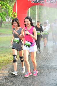 BIB: 1281, 1282
                            <button type="button" onclick="openModal(3737427)" class="btn btn-primary btn-sm float-right btn-popup" data-toggle="modal" data-target=".modal-high-quality">
                        <i class="fas fa-shopping-cart"></i> Add to Cart
                    </button>
                                            <button type="button" onclick="isThisMe(3737427, true)" class="btn btn-success btn-sm float-right btn-popup btn-isme hidden" data-toggle="tooltip" data-placement="bottom" title="นี่คือรูปของคุณใช่ไหม คลิกที่นี่เพื่อเอาเข้าอัลบั้ม">
                        <i class="fas fa-plus"></i> Add to album
                    </button>
                    <button type="button" onclick="isThisMe(3737427, false)" class="btn btn-warning btn-sm float-right btn-popup btn-isnotme hidden">
                        <i class="fas fa-ban"></i> Remove from album
                    </button>