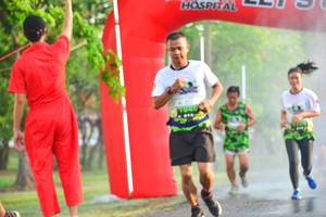 BIB: 1046
                            <button type="button" onclick="openModal(3723248)" class="btn btn-primary btn-sm float-right btn-popup" data-toggle="modal" data-target=".modal-high-quality">
                        <i class="fas fa-shopping-cart"></i> Add to Cart
                    </button>
                                            <button type="button" onclick="isThisMe(3723248, true)" class="btn btn-success btn-sm float-right btn-popup btn-isme hidden" data-toggle="tooltip" data-placement="bottom" title="นี่คือรูปของคุณใช่ไหม คลิกที่นี่เพื่อเอาเข้าอัลบั้ม">
                        <i class="fas fa-plus"></i> Add to album
                    </button>
                    <button type="button" onclick="isThisMe(3723248, false)" class="btn btn-warning btn-sm float-right btn-popup btn-isnotme hidden">
                        <i class="fas fa-ban"></i> Remove from album
                    </button>