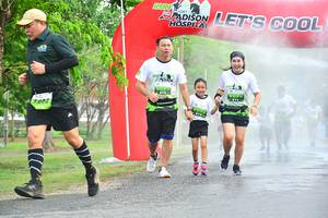 BIB: 891, 892, 894
                            <button type="button" onclick="openModal(3720995)" class="btn btn-primary btn-sm float-right btn-popup" data-toggle="modal" data-target=".modal-high-quality">
                        <i class="fas fa-shopping-cart"></i> Add to Cart
                    </button>
                                            <button type="button" onclick="isThisMe(3720995, true)" class="btn btn-success btn-sm float-right btn-popup btn-isme hidden" data-toggle="tooltip" data-placement="bottom" title="นี่คือรูปของคุณใช่ไหม คลิกที่นี่เพื่อเอาเข้าอัลบั้ม">
                        <i class="fas fa-plus"></i> Add to album
                    </button>
                    <button type="button" onclick="isThisMe(3720995, false)" class="btn btn-warning btn-sm float-right btn-popup btn-isnotme hidden">
                        <i class="fas fa-ban"></i> Remove from album
                    </button>