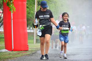 BIB: 2686
                            <button type="button" onclick="openModal(3722799)" class="btn btn-primary btn-sm float-right btn-popup" data-toggle="modal" data-target=".modal-high-quality">
                        <i class="fas fa-shopping-cart"></i> Add to Cart
                    </button>
                                            <button type="button" onclick="isThisMe(3722799, true)" class="btn btn-success btn-sm float-right btn-popup btn-isme hidden" data-toggle="tooltip" data-placement="bottom" title="นี่คือรูปของคุณใช่ไหม คลิกที่นี่เพื่อเอาเข้าอัลบั้ม">
                        <i class="fas fa-plus"></i> Add to album
                    </button>
                    <button type="button" onclick="isThisMe(3722799, false)" class="btn btn-warning btn-sm float-right btn-popup btn-isnotme hidden">
                        <i class="fas fa-ban"></i> Remove from album
                    </button>