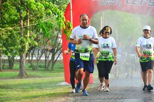 BIB: 1782
                            <button type="button" onclick="openModal(3750080)" class="btn btn-primary btn-sm float-right btn-popup" data-toggle="modal" data-target=".modal-high-quality">
                        <i class="fas fa-shopping-cart"></i> Add to Cart
                    </button>
                                            <button type="button" onclick="isThisMe(3750080, true)" class="btn btn-success btn-sm float-right btn-popup btn-isme hidden" data-toggle="tooltip" data-placement="bottom" title="นี่คือรูปของคุณใช่ไหม คลิกที่นี่เพื่อเอาเข้าอัลบั้ม">
                        <i class="fas fa-plus"></i> Add to album
                    </button>
                    <button type="button" onclick="isThisMe(3750080, false)" class="btn btn-warning btn-sm float-right btn-popup btn-isnotme hidden">
                        <i class="fas fa-ban"></i> Remove from album
                    </button>