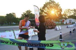 BIB: 2178
                            <button type="button" onclick="openModal(3658042)" class="btn btn-primary btn-sm float-right btn-popup" data-toggle="modal" data-target=".modal-high-quality">
                        <i class="fas fa-shopping-cart"></i> Add to Cart
                    </button>
                                            <button type="button" onclick="isThisMe(3658042, true)" class="btn btn-success btn-sm float-right btn-popup btn-isme hidden" data-toggle="tooltip" data-placement="bottom" title="นี่คือรูปของคุณใช่ไหม คลิกที่นี่เพื่อเอาเข้าอัลบั้ม">
                        <i class="fas fa-plus"></i> Add to album
                    </button>
                    <button type="button" onclick="isThisMe(3658042, false)" class="btn btn-warning btn-sm float-right btn-popup btn-isnotme hidden">
                        <i class="fas fa-ban"></i> Remove from album
                    </button>