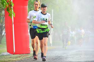 BIB: 2201
                            <button type="button" onclick="openModal(3694124)" class="btn btn-primary btn-sm float-right btn-popup" data-toggle="modal" data-target=".modal-high-quality">
                        <i class="fas fa-shopping-cart"></i> Add to Cart
                    </button>
                                            <button type="button" onclick="isThisMe(3694124, true)" class="btn btn-success btn-sm float-right btn-popup btn-isme hidden" data-toggle="tooltip" data-placement="bottom" title="นี่คือรูปของคุณใช่ไหม คลิกที่นี่เพื่อเอาเข้าอัลบั้ม">
                        <i class="fas fa-plus"></i> Add to album
                    </button>
                    <button type="button" onclick="isThisMe(3694124, false)" class="btn btn-warning btn-sm float-right btn-popup btn-isnotme hidden">
                        <i class="fas fa-ban"></i> Remove from album
                    </button>