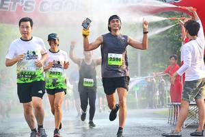 BIB: 2596, 2510
                            <button type="button" onclick="openModal(3723195)" class="btn btn-primary btn-sm float-right btn-popup" data-toggle="modal" data-target=".modal-high-quality">
                        <i class="fas fa-shopping-cart"></i> Add to Cart
                    </button>
                                            <button type="button" onclick="isThisMe(3723195, true)" class="btn btn-success btn-sm float-right btn-popup btn-isme hidden" data-toggle="tooltip" data-placement="bottom" title="นี่คือรูปของคุณใช่ไหม คลิกที่นี่เพื่อเอาเข้าอัลบั้ม">
                        <i class="fas fa-plus"></i> Add to album
                    </button>
                    <button type="button" onclick="isThisMe(3723195, false)" class="btn btn-warning btn-sm float-right btn-popup btn-isnotme hidden">
                        <i class="fas fa-ban"></i> Remove from album
                    </button>