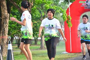 BIB: 2862
                            <button type="button" onclick="openModal(3766002)" class="btn btn-primary btn-sm float-right btn-popup" data-toggle="modal" data-target=".modal-high-quality">
                        <i class="fas fa-shopping-cart"></i> Add to Cart
                    </button>
                                            <button type="button" onclick="isThisMe(3766002, true)" class="btn btn-success btn-sm float-right btn-popup btn-isme hidden" data-toggle="tooltip" data-placement="bottom" title="นี่คือรูปของคุณใช่ไหม คลิกที่นี่เพื่อเอาเข้าอัลบั้ม">
                        <i class="fas fa-plus"></i> Add to album
                    </button>
                    <button type="button" onclick="isThisMe(3766002, false)" class="btn btn-warning btn-sm float-right btn-popup btn-isnotme hidden">
                        <i class="fas fa-ban"></i> Remove from album
                    </button>