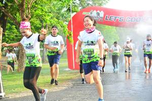 BIB: 514, 515
                            <button type="button" onclick="openModal(3754670)" class="btn btn-primary btn-sm float-right btn-popup" data-toggle="modal" data-target=".modal-high-quality">
                        <i class="fas fa-shopping-cart"></i> Add to Cart
                    </button>
                                            <button type="button" onclick="isThisMe(3754670, true)" class="btn btn-success btn-sm float-right btn-popup btn-isme hidden" data-toggle="tooltip" data-placement="bottom" title="นี่คือรูปของคุณใช่ไหม คลิกที่นี่เพื่อเอาเข้าอัลบั้ม">
                        <i class="fas fa-plus"></i> Add to album
                    </button>
                    <button type="button" onclick="isThisMe(3754670, false)" class="btn btn-warning btn-sm float-right btn-popup btn-isnotme hidden">
                        <i class="fas fa-ban"></i> Remove from album
                    </button>