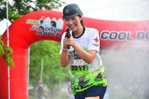 BIB: 2211
                            <button type="button" onclick="openModal(3731698)" class="btn btn-primary btn-sm float-right btn-popup" data-toggle="modal" data-target=".modal-high-quality">
                        <i class="fas fa-shopping-cart"></i> Add to Cart
                    </button>
                                            <button type="button" onclick="isThisMe(3731698, true)" class="btn btn-success btn-sm float-right btn-popup btn-isme hidden" data-toggle="tooltip" data-placement="bottom" title="นี่คือรูปของคุณใช่ไหม คลิกที่นี่เพื่อเอาเข้าอัลบั้ม">
                        <i class="fas fa-plus"></i> Add to album
                    </button>
                    <button type="button" onclick="isThisMe(3731698, false)" class="btn btn-warning btn-sm float-right btn-popup btn-isnotme hidden">
                        <i class="fas fa-ban"></i> Remove from album
                    </button>