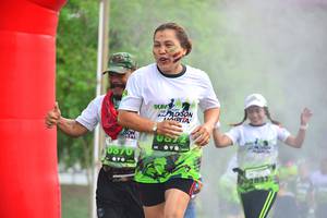 BIB: 872
                            <button type="button" onclick="openModal(3722792)" class="btn btn-primary btn-sm float-right btn-popup" data-toggle="modal" data-target=".modal-high-quality">
                        <i class="fas fa-shopping-cart"></i> Add to Cart
                    </button>
                                            <button type="button" onclick="isThisMe(3722792, true)" class="btn btn-success btn-sm float-right btn-popup btn-isme hidden" data-toggle="tooltip" data-placement="bottom" title="นี่คือรูปของคุณใช่ไหม คลิกที่นี่เพื่อเอาเข้าอัลบั้ม">
                        <i class="fas fa-plus"></i> Add to album
                    </button>
                    <button type="button" onclick="isThisMe(3722792, false)" class="btn btn-warning btn-sm float-right btn-popup btn-isnotme hidden">
                        <i class="fas fa-ban"></i> Remove from album
                    </button>