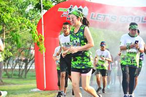 BIB: 
                            <button type="button" onclick="openModal(3754444)" class="btn btn-primary btn-sm float-right btn-popup" data-toggle="modal" data-target=".modal-high-quality">
                        <i class="fas fa-shopping-cart"></i> Add to Cart
                    </button>
                                            <button type="button" onclick="isThisMe(3754444, true)" class="btn btn-success btn-sm float-right btn-popup btn-isme hidden" data-toggle="tooltip" data-placement="bottom" title="นี่คือรูปของคุณใช่ไหม คลิกที่นี่เพื่อเอาเข้าอัลบั้ม">
                        <i class="fas fa-plus"></i> Add to album
                    </button>
                    <button type="button" onclick="isThisMe(3754444, false)" class="btn btn-warning btn-sm float-right btn-popup btn-isnotme hidden">
                        <i class="fas fa-ban"></i> Remove from album
                    </button>