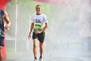 BIB: 2390
                            <button type="button" onclick="openModal(3703595)" class="btn btn-primary btn-sm float-right btn-popup" data-toggle="modal" data-target=".modal-high-quality">
                        <i class="fas fa-shopping-cart"></i> Add to Cart
                    </button>
                                            <button type="button" onclick="isThisMe(3703595, true)" class="btn btn-success btn-sm float-right btn-popup btn-isme hidden" data-toggle="tooltip" data-placement="bottom" title="นี่คือรูปของคุณใช่ไหม คลิกที่นี่เพื่อเอาเข้าอัลบั้ม">
                        <i class="fas fa-plus"></i> Add to album
                    </button>
                    <button type="button" onclick="isThisMe(3703595, false)" class="btn btn-warning btn-sm float-right btn-popup btn-isnotme hidden">
                        <i class="fas fa-ban"></i> Remove from album
                    </button>